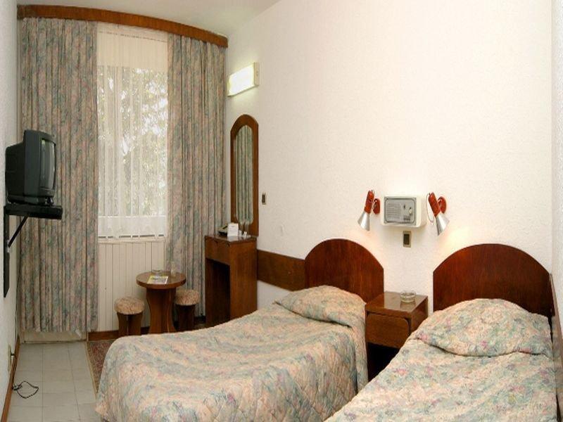 Preslav Otel 3*